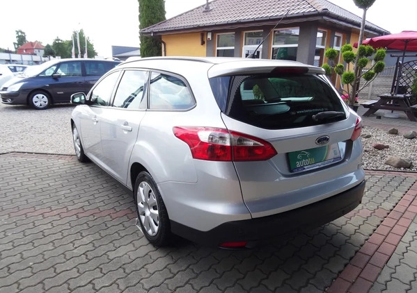 Ford Focus cena 29900 przebieg: 229000, rok produkcji 2014 z Wronki małe 301